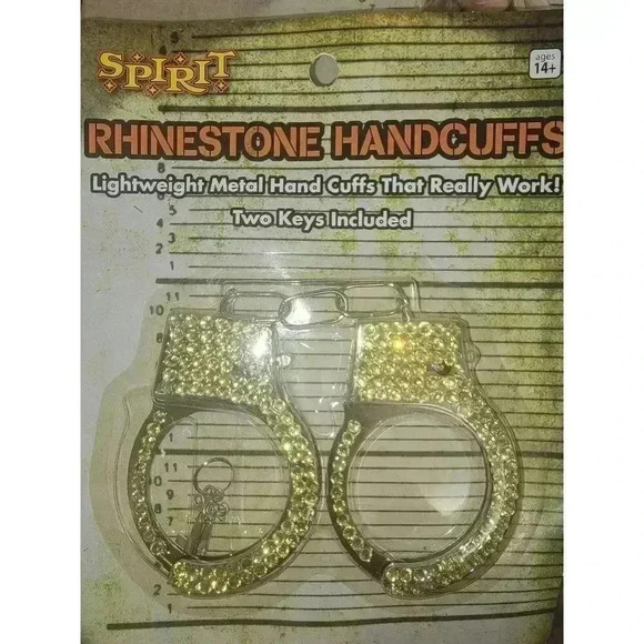 Dirty Cop Officer Anita Bribe - Picture 6 of 6